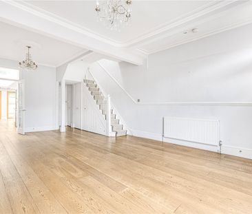 Wandsworth Road, London, SW8 - Photo 6