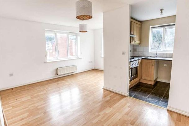 Black Eagle Court, Burton-on-trent, DE14 - Photo 1