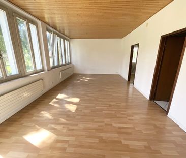 Appartement lumineux au rez-de-chaussée – beaux volumes et espaces ... - Foto 3
