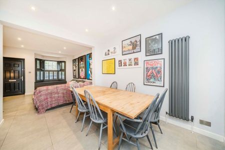 Twickenham Road, TW13, London - Photo 2