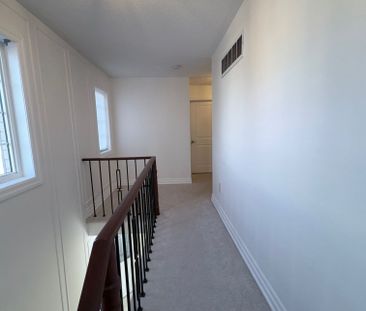 For Lease - 1172 Westridge Drive, Oshawa, Ontario - Photo 1
