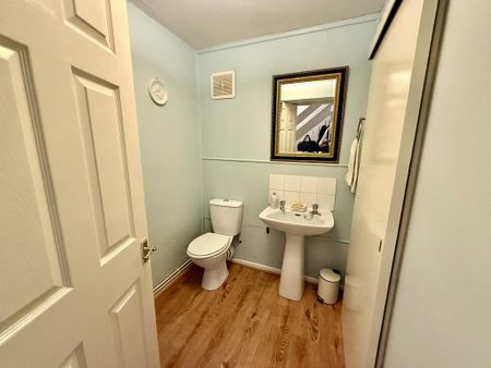 3 bedroom apartment to rent - Photo 5