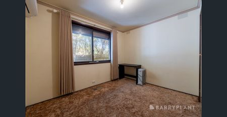 Centrally Located Family Home in the Heart of Epping - Photo 4