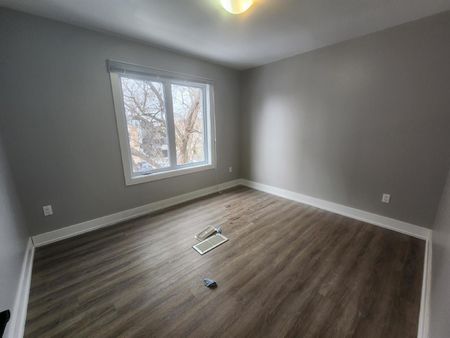 444 Cambridge Street - 3 - Photo 4