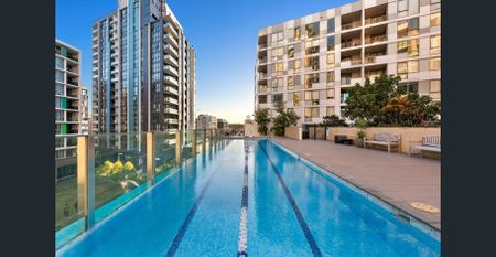 Fully Furnished - in heart of Wolli Creek - Photo 5