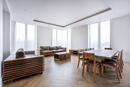 A contemporary duplex penthouse apartment in a luxury development in St John's Wood NW8. - Photo 3