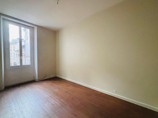Location Appartement 2 pièces 43m² BORDEAUX 33000 - Photo 1