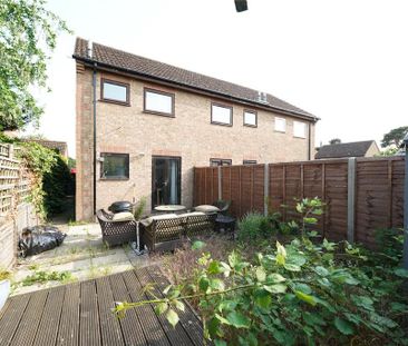 2 bedroom end of terrace house to rent - Photo 5