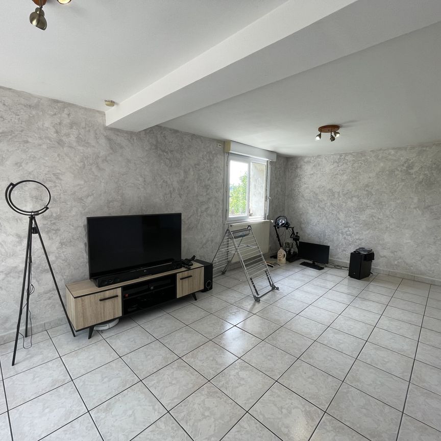 À Louer : Maison 4 pièces Ternay (69360) Le bien en vidéo - Photo 1