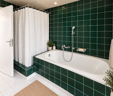 Renoviertes Einfamilienhaus mit Grünblick, Doppelgarage, Cheminée u... - Foto 6