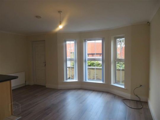 30 Richmond Park, Upper Lisburn Road, Belfast, BT10 0HB - Photo 1