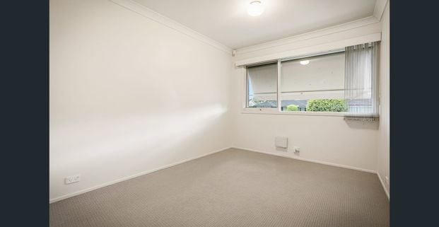 WELL PRESENTED 3 BEDROOM HOME - Photo 1