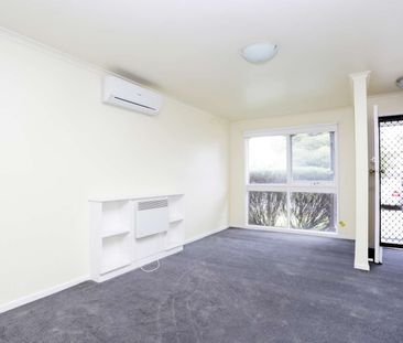 15/284 Barkers Road, Hawthorn - Photo 2