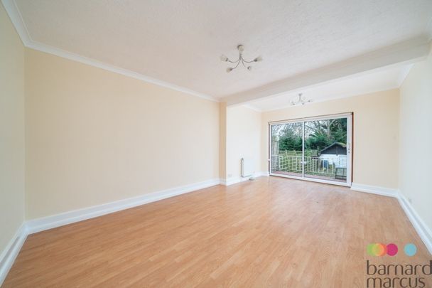 Abbots Gardens - Photo 1