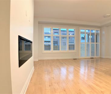 For Lease - 43 Causland Lane, Richmond Hill, Ontario - Photo 1