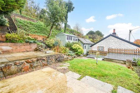 3 bedroom detached house to rent - Photo 5