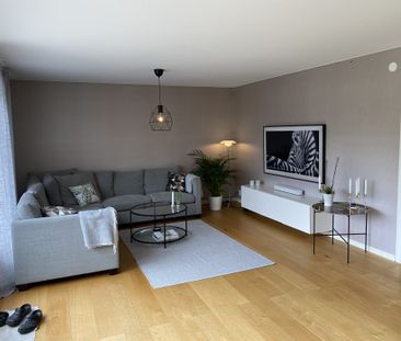 Kometvägen, Järfälla - Foto 1