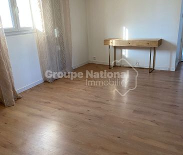 Appartement Saint-chamas T3 54,79m², - Photo 2