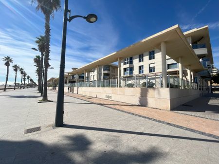 Casa o chalet de alquiler en Avinguda Mare Nostrum, La Patacona - Photo 3