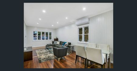 4 Bedroom Character Home with North Toowoomba Convenience **Break Lease - $620/week until end of current lease 03/2/26 then $630/week for 12 months** - Photo 2