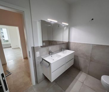 AFFITTASI LUMINOSO APPARTAMENTO RINNOVATO DI 4.5 LOCALI - Foto 5