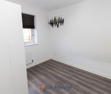 3 Bedroom House - Photo 3