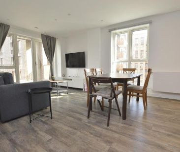 2 bedroom flat to rent - Photo 4