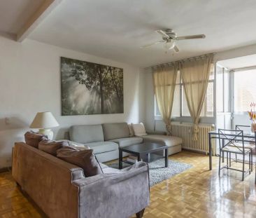 Room in a shared 4-bedroom apartment for rent in Castilla, professi... - Photo 5
