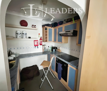 studio to rent Milton Road, Cambridge, Cambridgeshire, CB4 - Photo 2