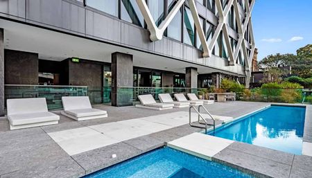 Prestigous complex! - Photo 4