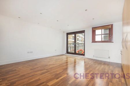 3 bedroom house in London - Photo 5