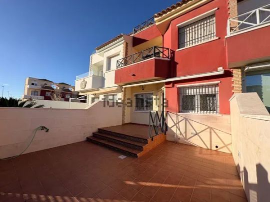 Alquiler de chalet adosado en El Mojón - Photo 1