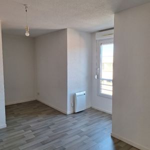 Appartement Valenciennes 2 pièce(s) 53 m2, - Photo 2