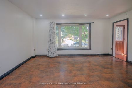For Lease - 76 McCaul Street, Brampton, Ontario - Photo 3