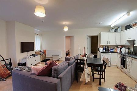 2 bedroom apartment to rent - Photo 5