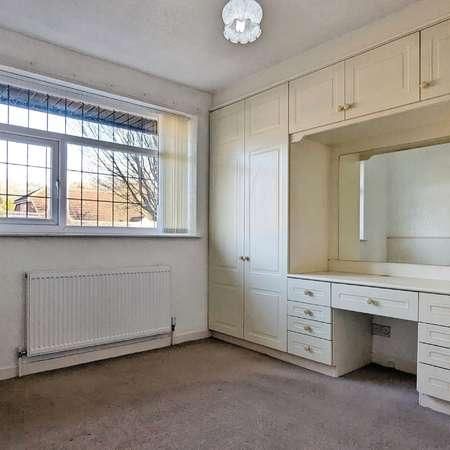 North Gate, Garden Suburbs, Oldham, OL8 - Photo 1