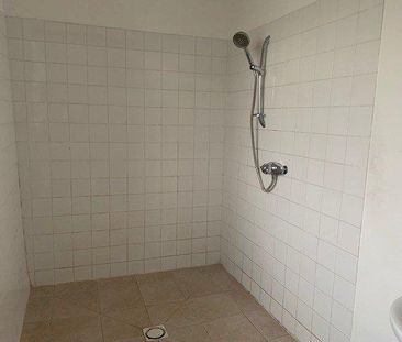 2 bedroom semi-detached house to rent - Photo 6