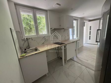 Location Appartement 2 pièces 30m² FONTENAY SOUS BOIS 94120 - Photo 2