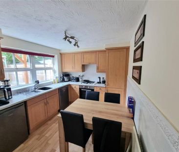 4 bedroom detached house to rent - Photo 6