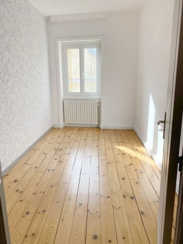 T3 - CENTRE TARARE - Photo 2