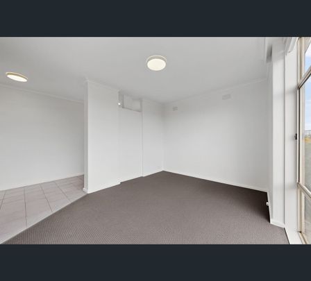21/55 Buckley St, Essendon, Vic 3040 - Photo 1
