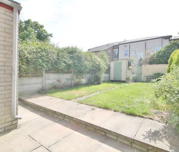 Whitland Rd, Kensington. - Photo 5