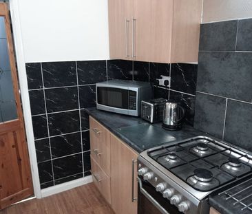 2 Bed Terraced House, Reservoir Road, B29 - Photo 6