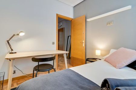Calle del Doctor Fourquet, Madrid, Community of Madrid 28012 - Photo 4