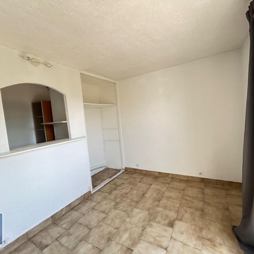 Location Appartement 2 pièces 28m² AIX EN PROVENCE 90ème - Photo 1