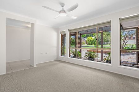 Thoughtfully Refreshed and Low Maintenance Family Home in Beautiful Buderim - Photo 5