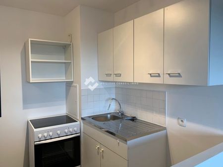 Appartement à louer, 2 pièces - Melun 77000 - Photo 4