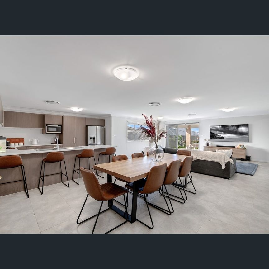 11 Leopard Street, Silverdale, NSW 2752 - Photo 1