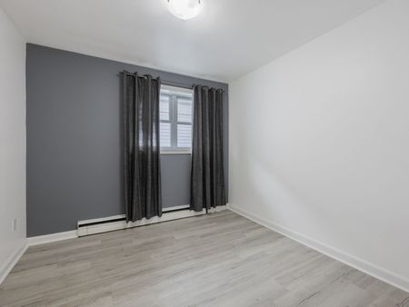 For Lease - 708 Carnegie Avenue Unit# Upper, Oshawa, Ontario - Photo 5