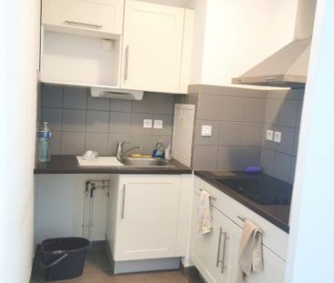 Location Appartement 2 pièces 39m² LA MOTTE SERVOLEX 73290 - Photo 3